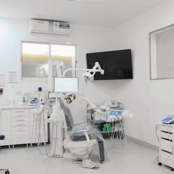 Akil clinic pics 2 600x600