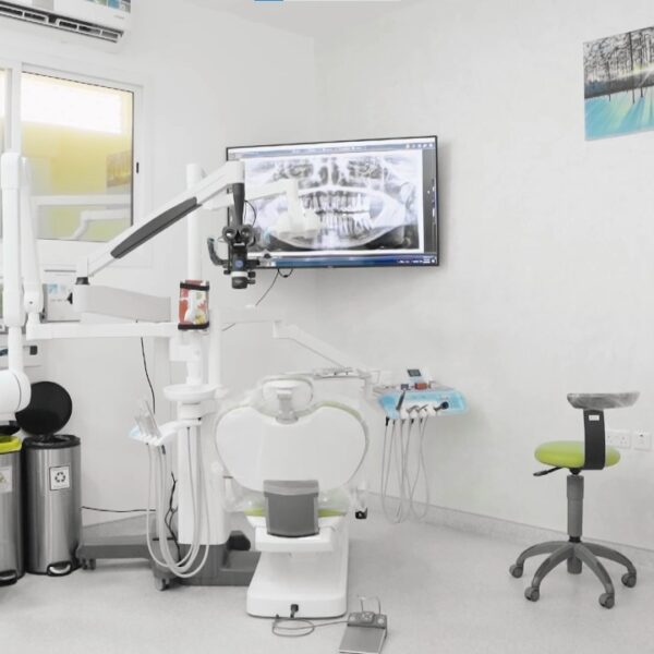 Akil clinic pics 4 600x600